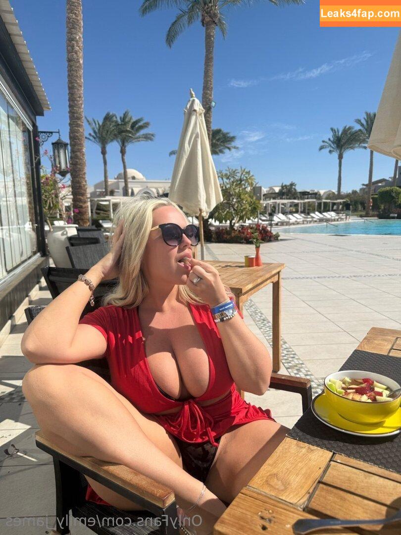 emily_james /  leaked photo photo #0001