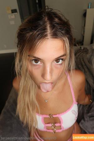 favoritelittlesecret photo #0079