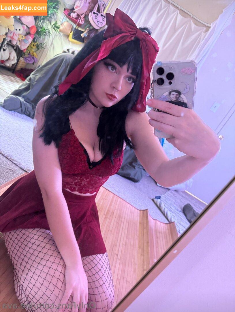 Hollyava / grandmas.butt / lee.ava leaked photo photo #0085