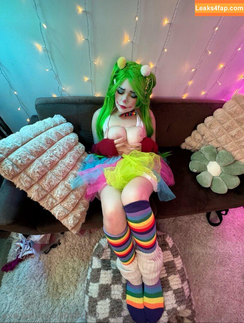 Hollyava / grandmas.butt / lee.ava leaked photo photo #0112