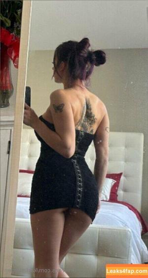 Karli Mergenthaler photo #0045