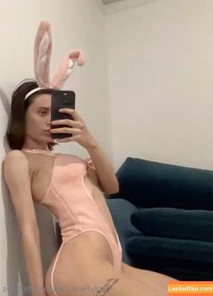 lanarhoades photo #0020