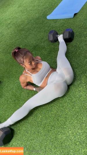 lilybrown2 photo #0009