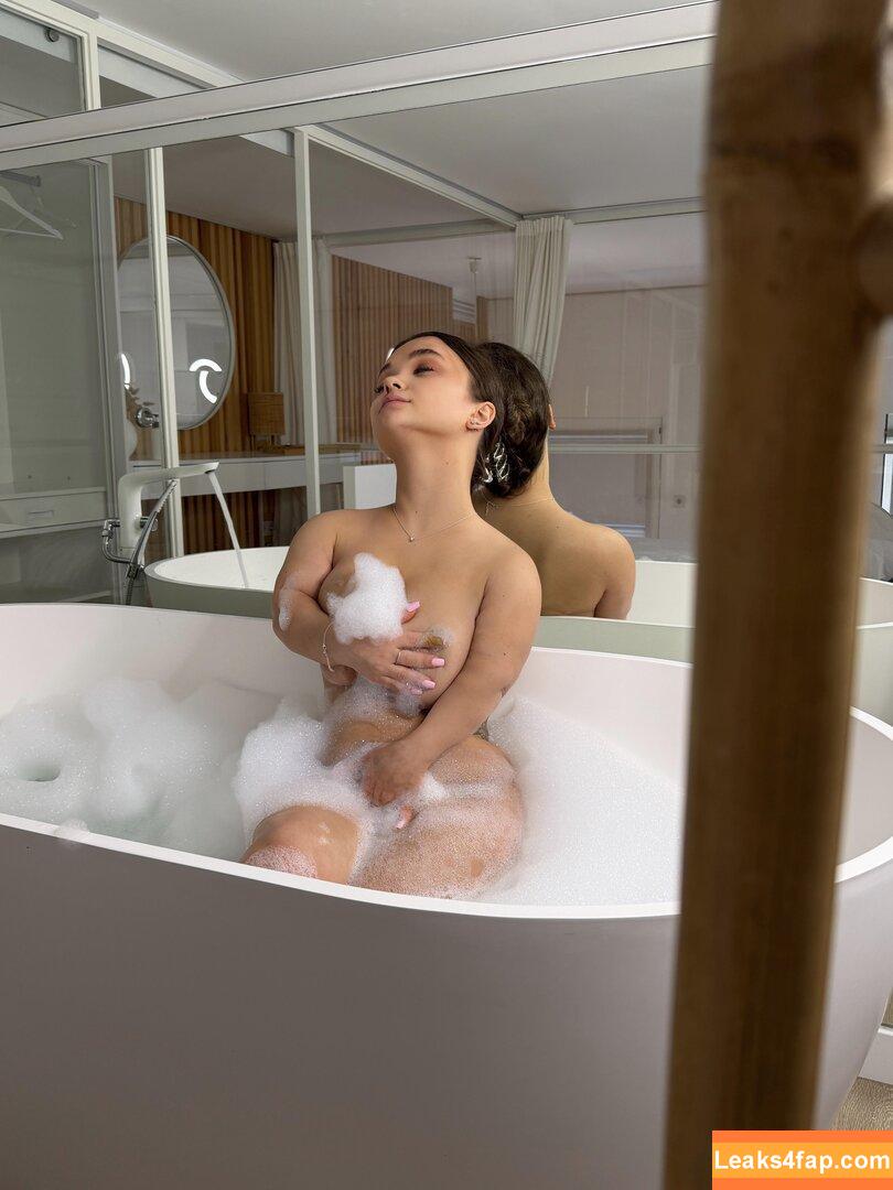 Lola Alphy / https: / liplolly / lola.alphy / lolaalphy leaked photo photo #0022