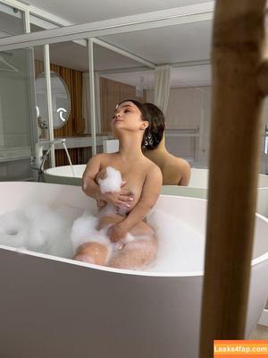 Lola Alphy photo #0022