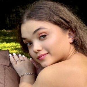 Lola Alphy photo #0026