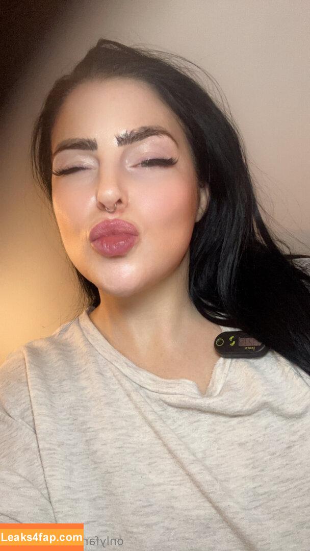 lucyloe / lucyloeofficial leaked photo photo #0001