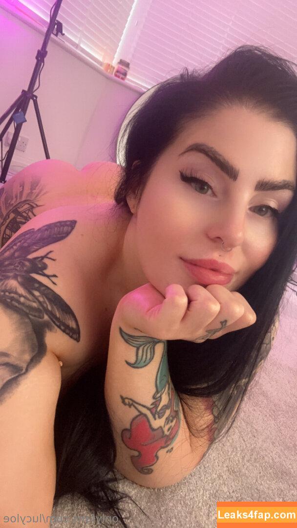 lucyloe / lucyloeofficial leaked photo photo #0002