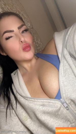 lucyloe photo #0021