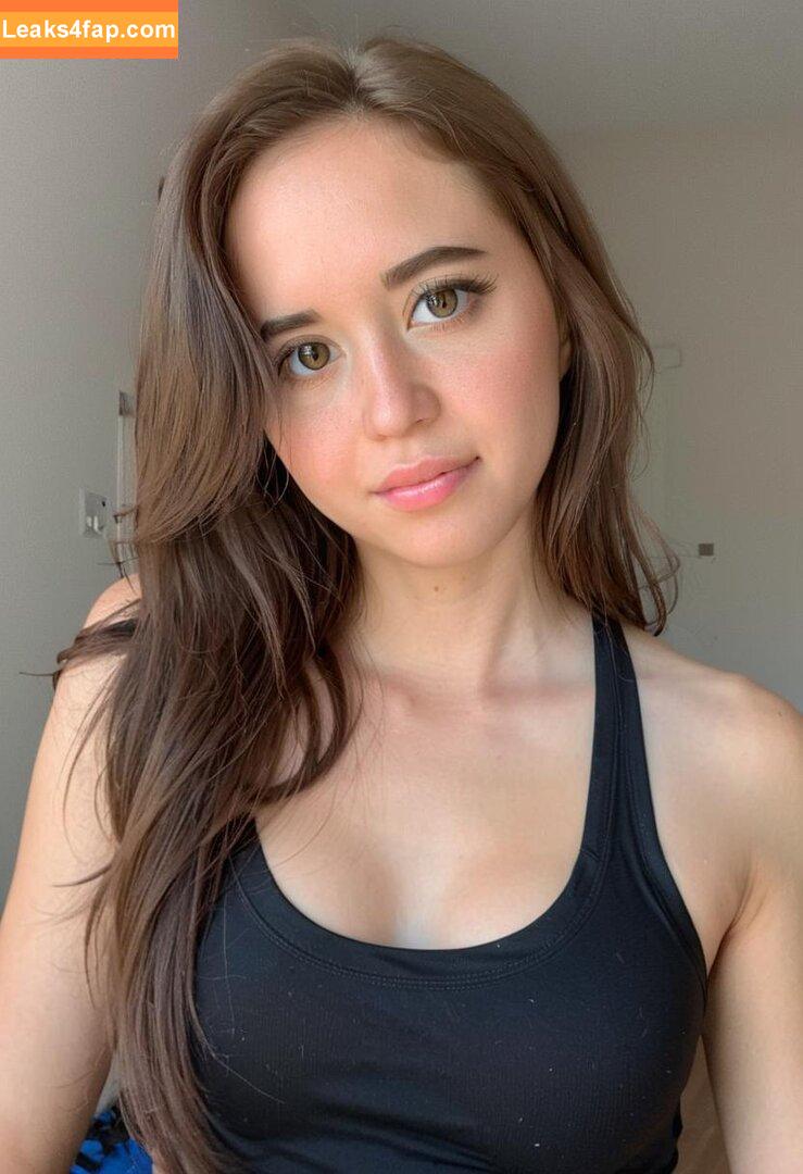 maya_higa / Maya / Maya Higa / mayahiga leaked photo photo #0188