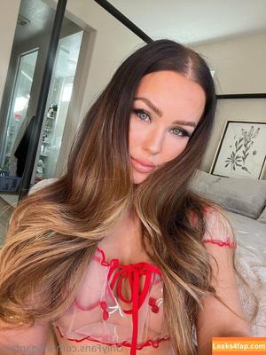 Megan Rain photo #0034