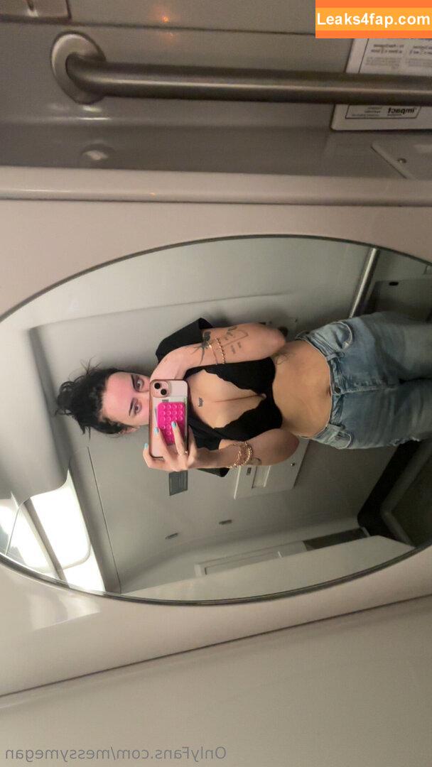 messymegan / meganhkraus leaked photo photo #0011