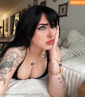 messymegan photo #0009