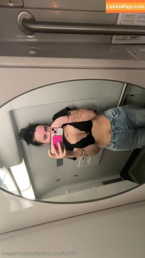 messymegan photo #0011