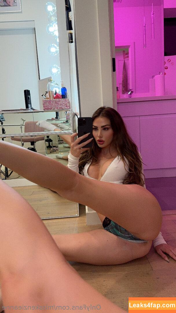 misskenzieanne /  leaked photo photo #0039