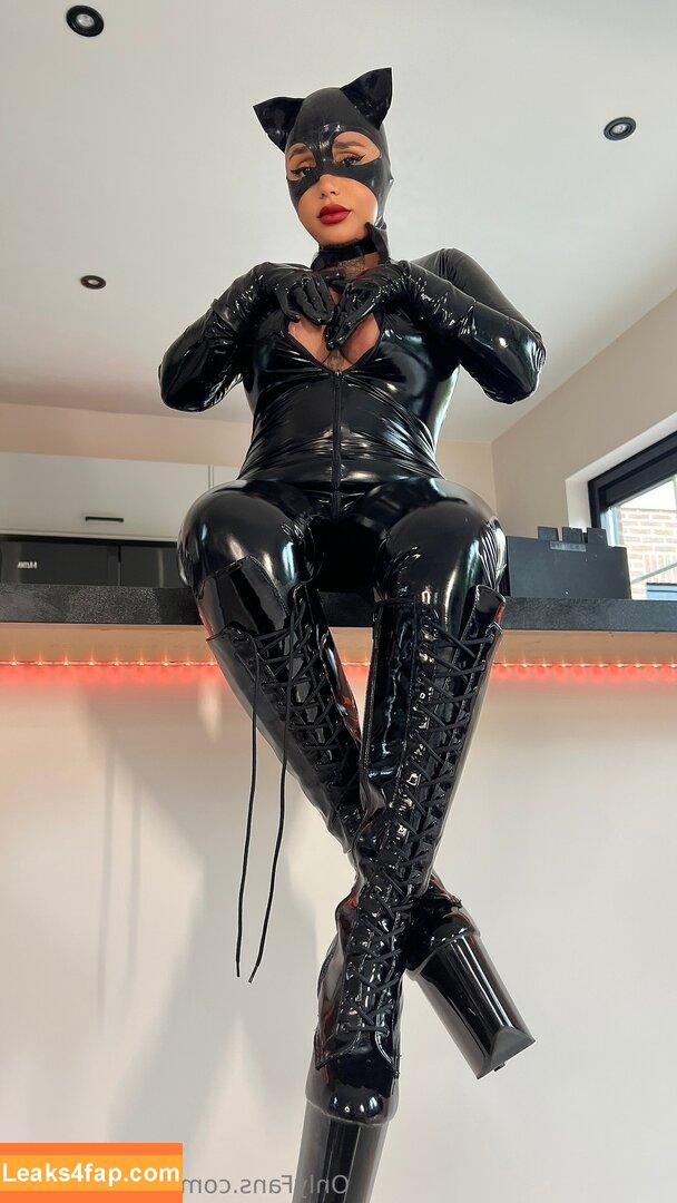 mistresscleo5 / misscleo_05 leaked photo photo #0067
