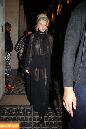 Paris Jackson photo #0057
