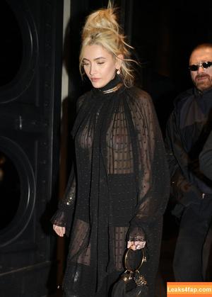 Paris Jackson photo #0069
