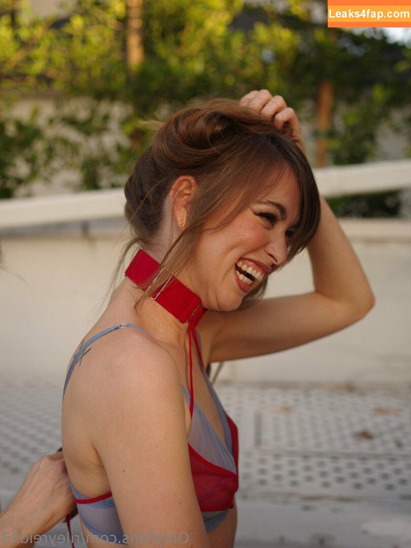 Riley Reid / hellorileyreid / rileyreid leaked photo photo #0793