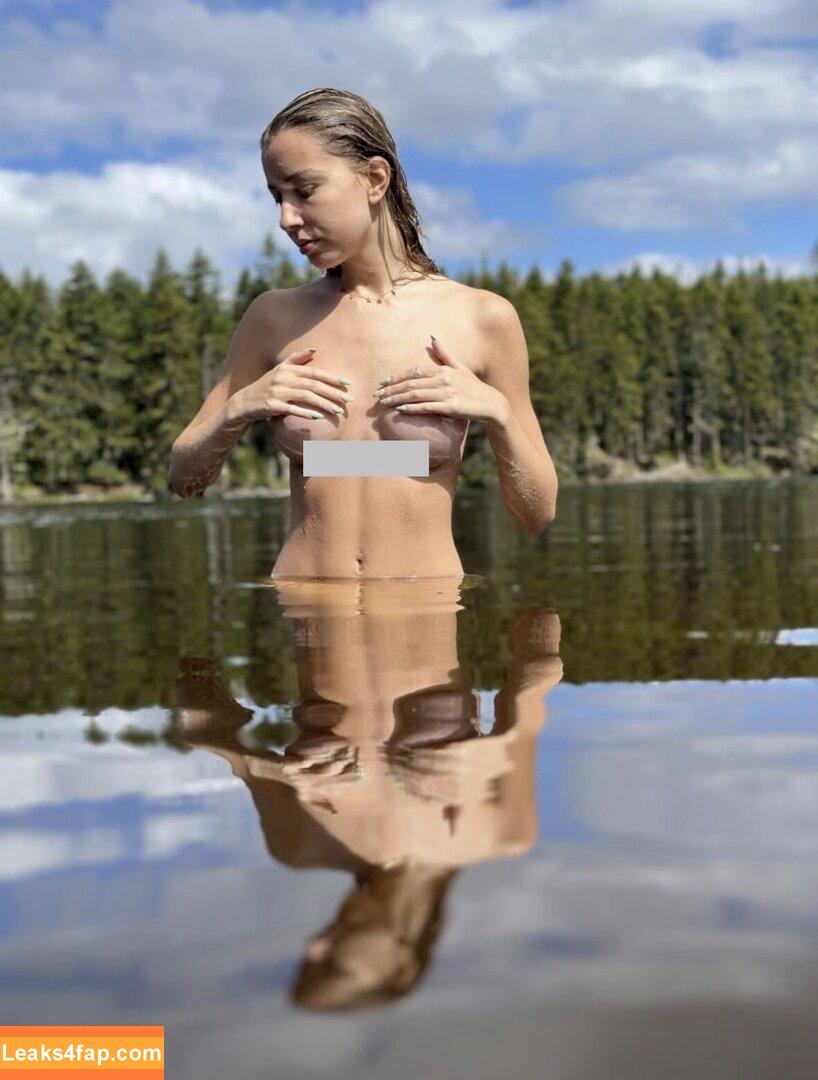 Samantha Schwartz / samanthaschwarttz leaked photo photo #0030