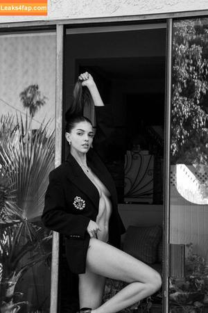 Colleen Cole photo #0002