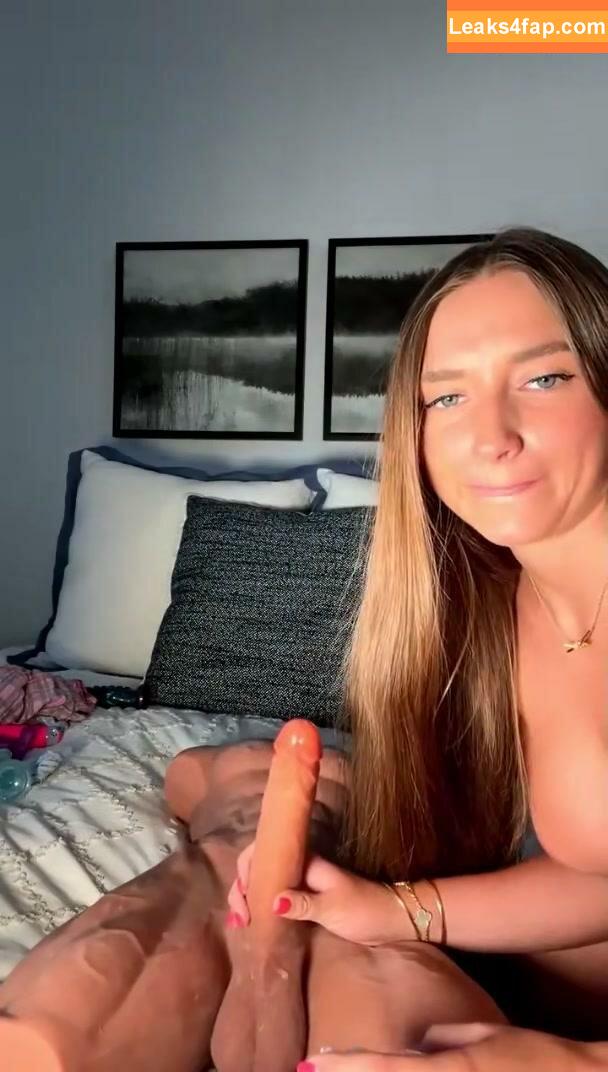 Skylar Mae / Skylarmaexo leaked photo photo #0181