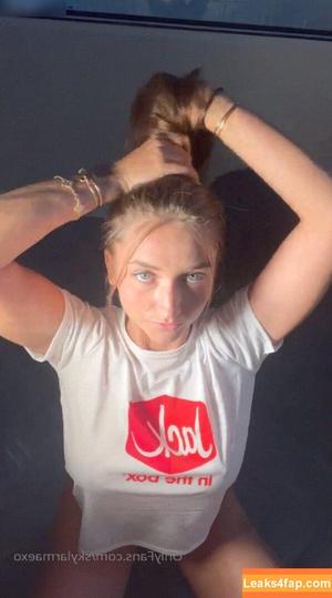 Skylar Mae photo #0096