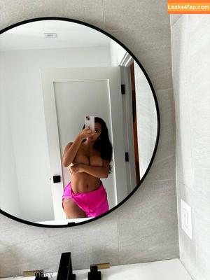 Yasmine Lopez photo #0003