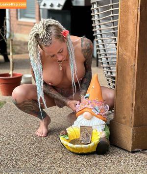 christie-brimberry фото #0030