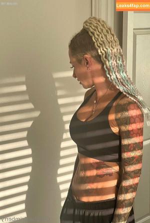 christie-brimberry фото #0326