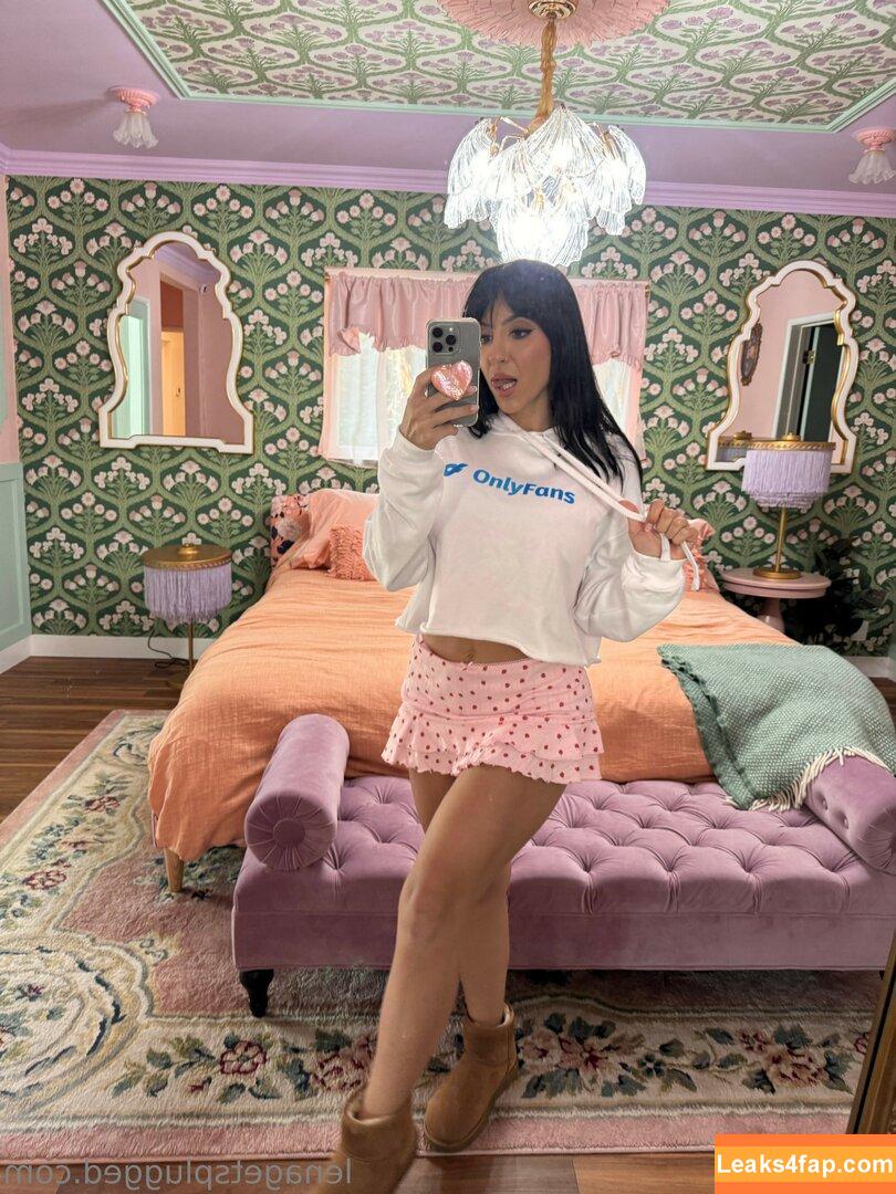 Lena The Plug / LTP / lena.the.mom / lenatheplug leaked photo photo #0070