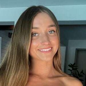 Skylar Mae photo #0003