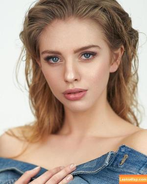 Alexa Breit photo #0063