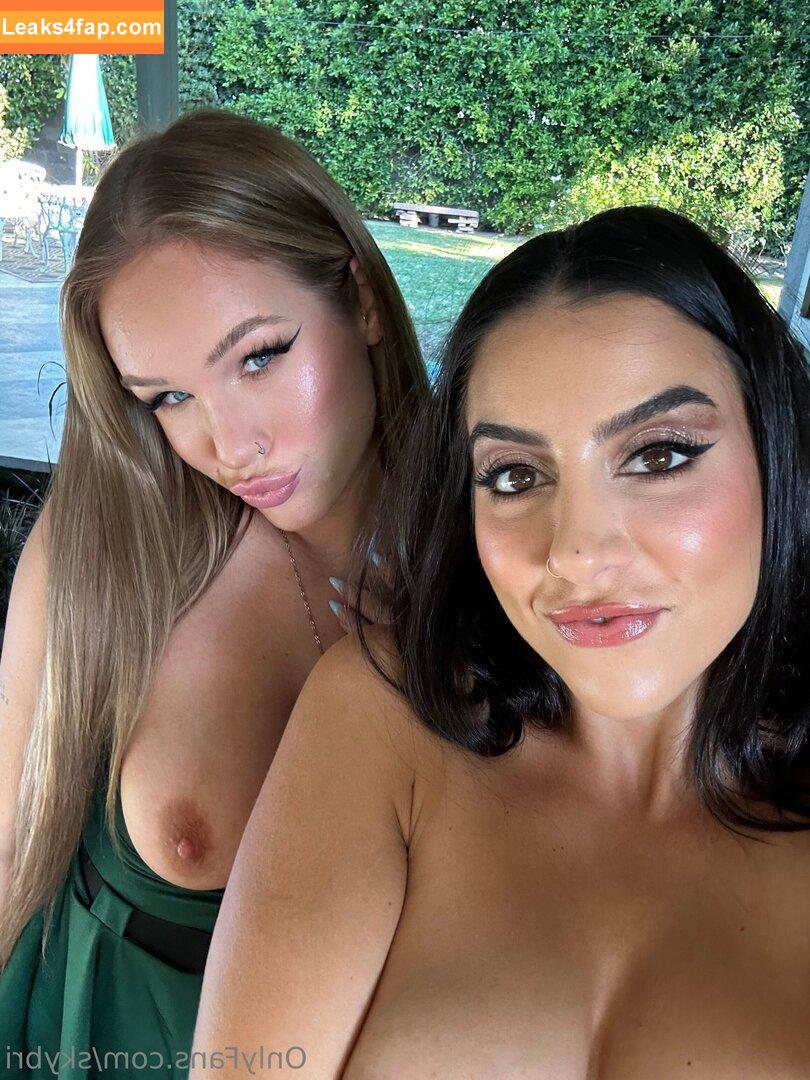 Lena The Plug / LTP / lena.the.mom / lenatheplug leaked photo photo #0045