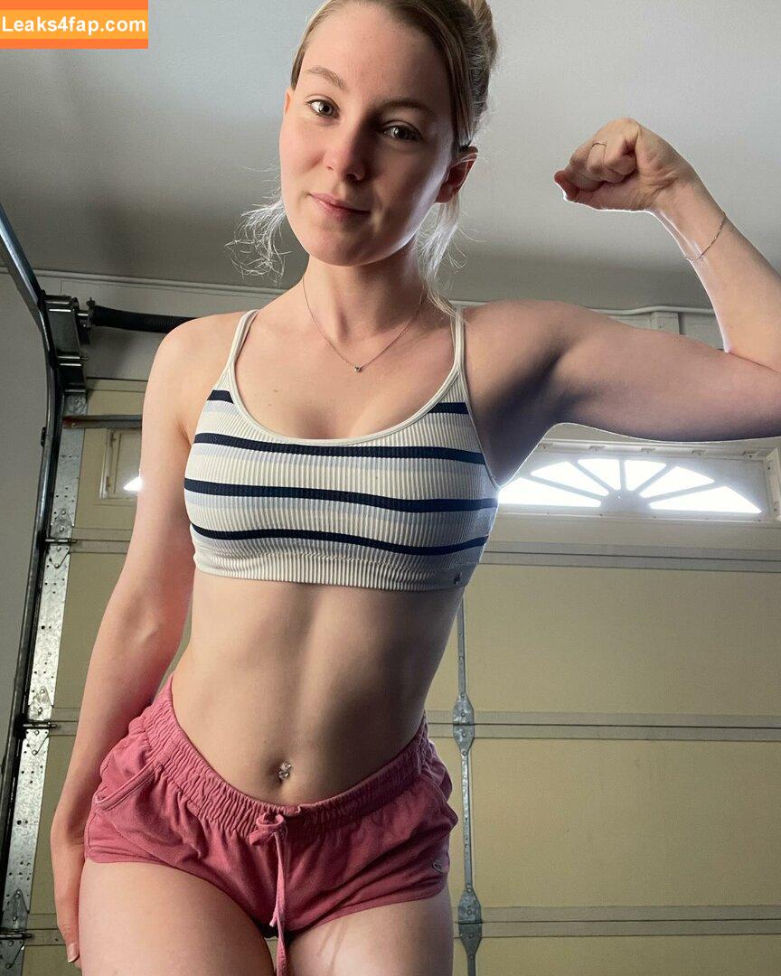 STPeach / lisapeachy leaked photo photo #0050