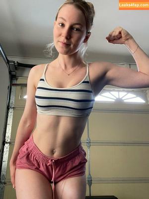 STPeach photo #0051