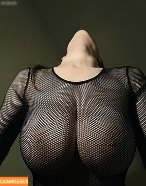 Tania Bann photo #0008