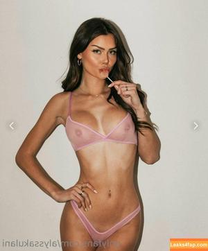 Alyssa Kulani photo #0024