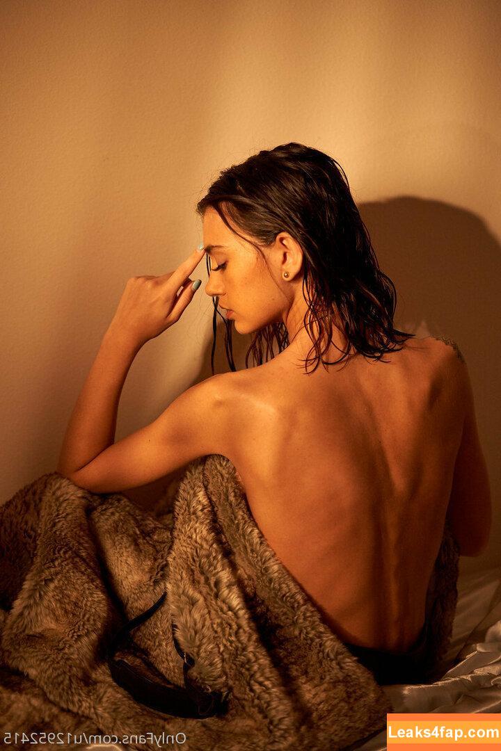Amira Brie / amirabrie / https: / princess.amira.b leaked photo photo #0076