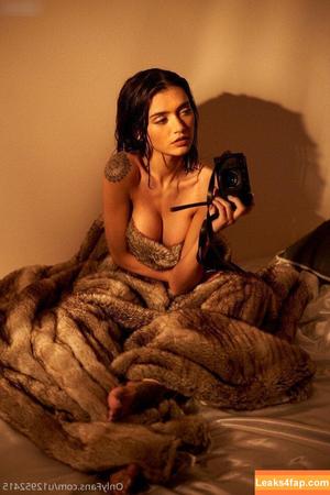 Amira Brie фото #0185