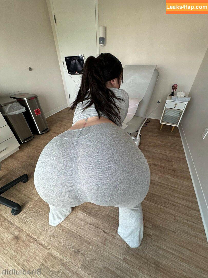 Ariellelael / Heluvcoco / bhadlulbih leaked photo photo #0001