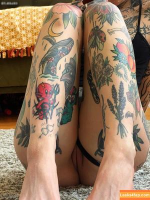 Awlivv photo #0027