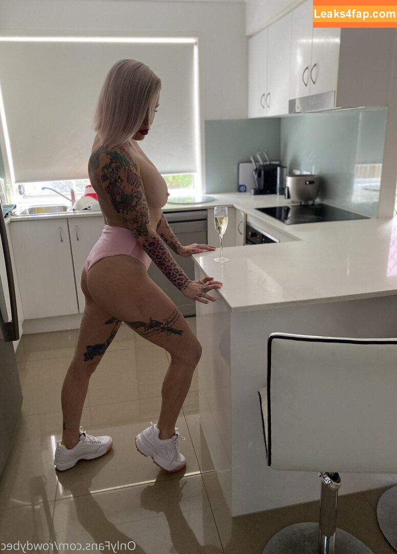 Bec Rawlings / rowdybec leaked photo photo #0022