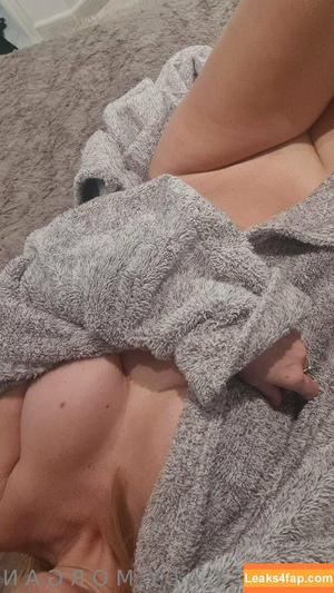 Caly Morgan photo #0001