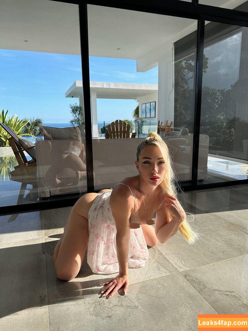 Christine Bright /  leaked photo photo #0017