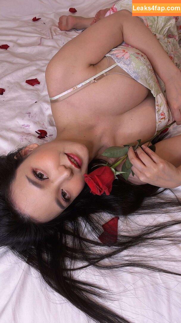 Codemiko / Youneh / thecodemiko leaked photo photo #0007