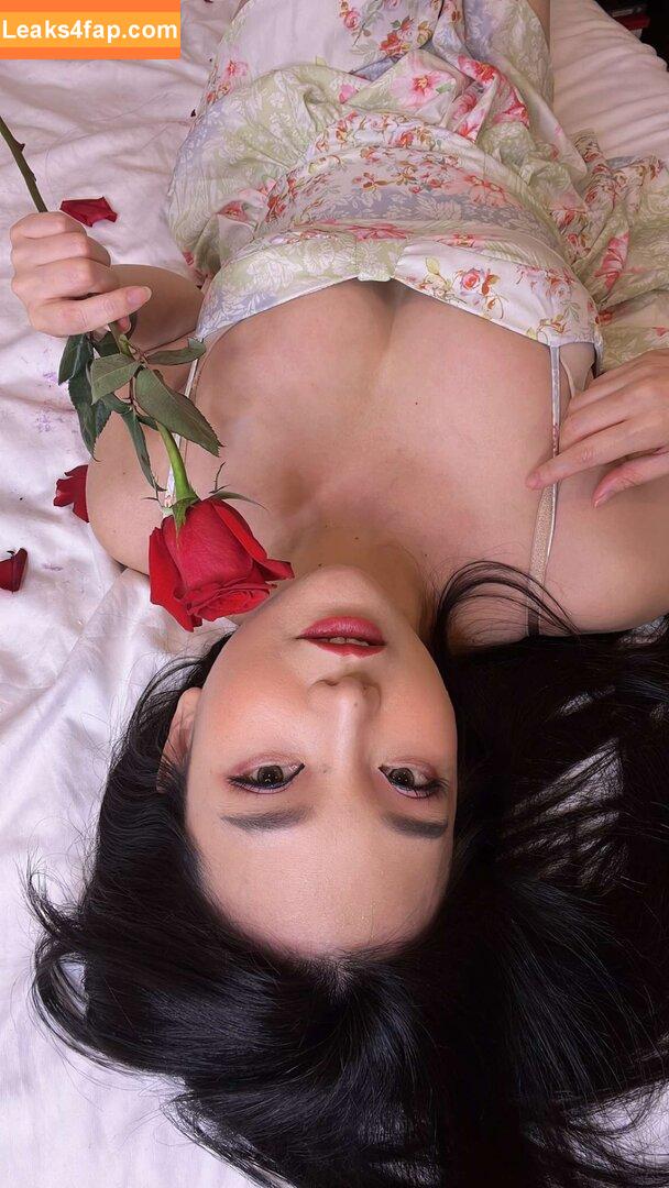 Codemiko / Youneh / thecodemiko leaked photo photo #0009