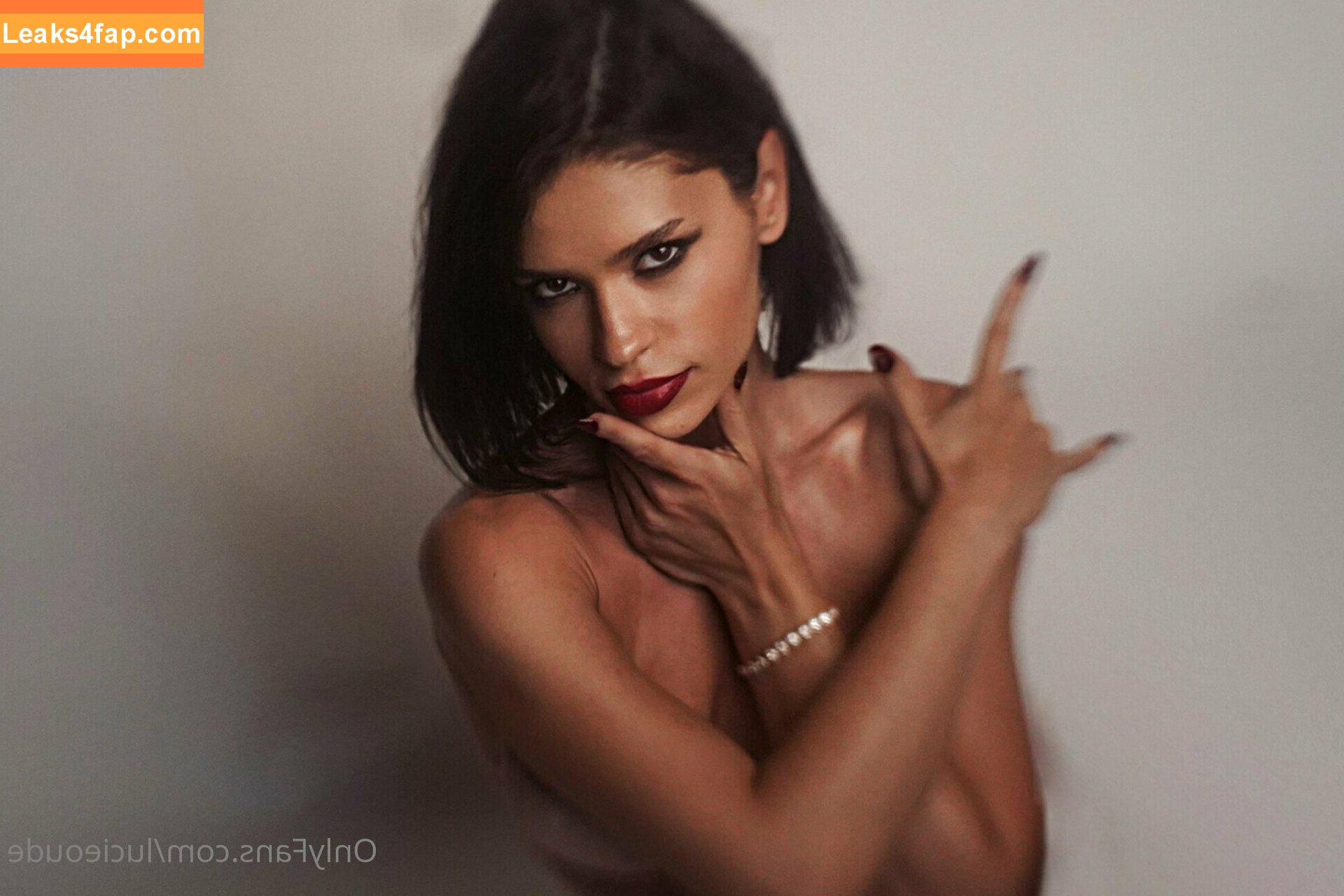 Douxtease / Lucie Oude / doux.tease / lucieoude leaked photo photo #0039