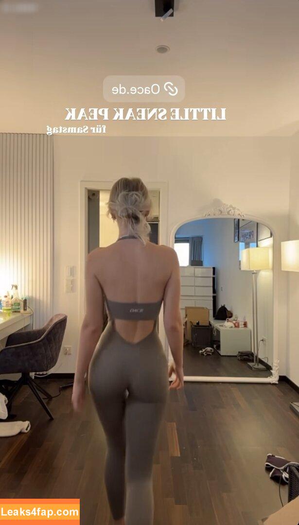 Elena Zoe /  leaked photo photo #0026