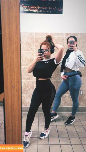 Elizabeth photo #0050